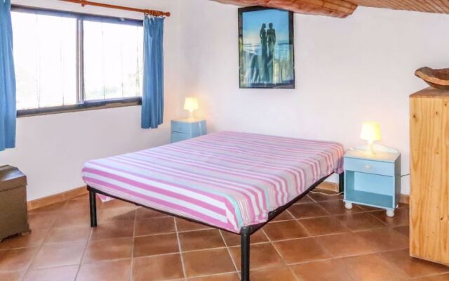 House Claudio Collabassa