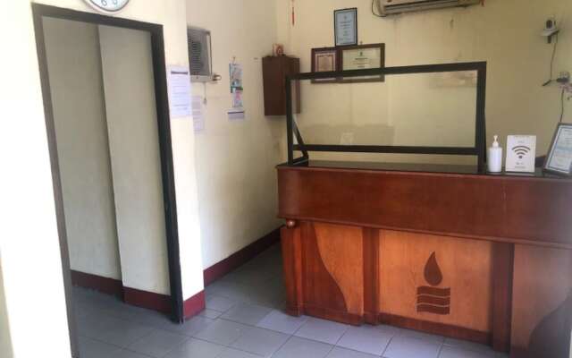 Hotel Pelita Terang by ZUZU