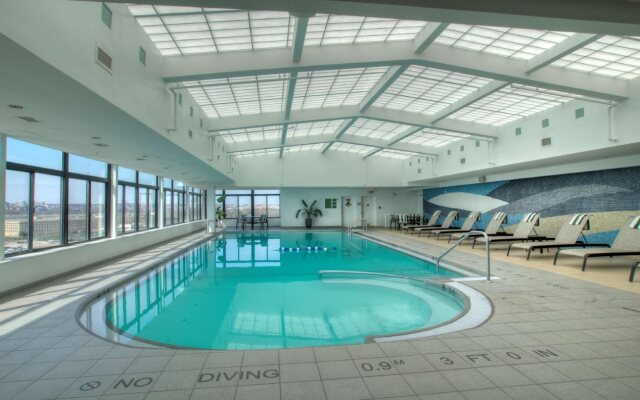 DoubleTree by Hilton Washington DC - Crystal City