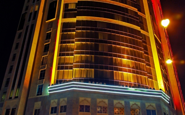 Grand Regal Hotel