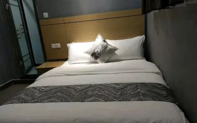Yingfengyuan Hotel (Guangzhou Jiangnan Xi zhongyu College Branch)