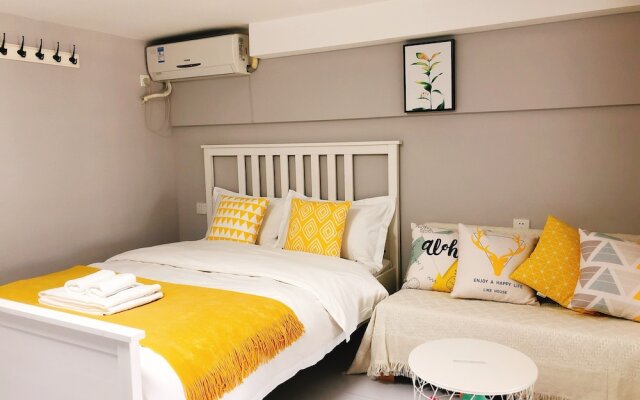 Coastline International Apartment