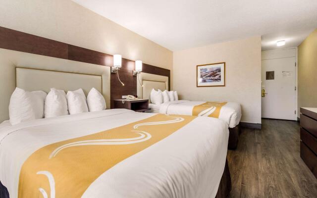 Quality Inn & Suites Gatineau