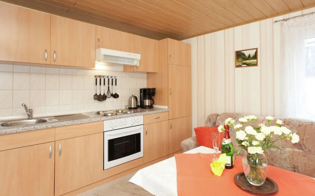 Detached Property With Large Garden in Bad Tabarz spa