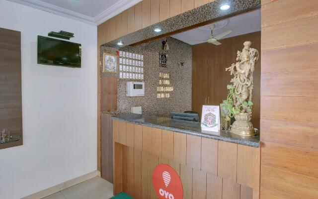 OYO 22499 Vishnu Residency