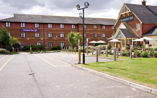 Premier Inn Huntingdon (A1/A14)