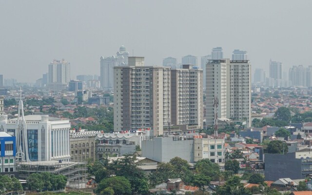 Simple with Affordable Price Studio Puri Park View Apartment