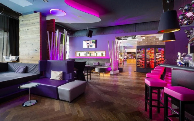 TheHotel (Adults only)