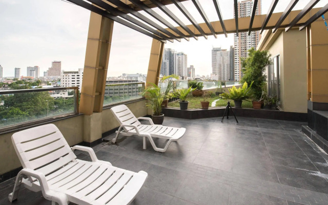 Palette Bella B All Suites Bangkok Hotel