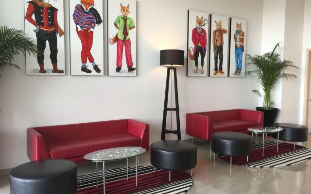 Red Fox by Lemon Tree Hotels, Sector 60, Gurugram