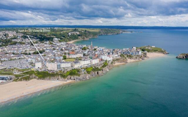 Caldey Bay Apartment - Lovely Sea Views