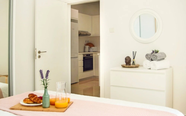 Constantinos Seaview Residence