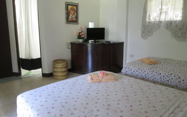 Sandcastles Beach Resort