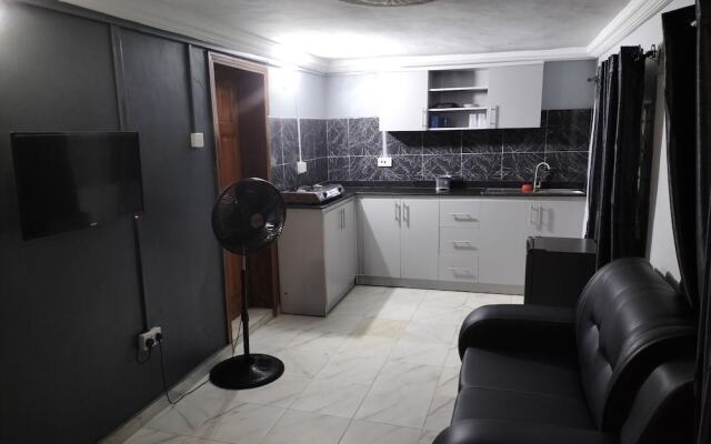 Houseproud Serviced Apartments