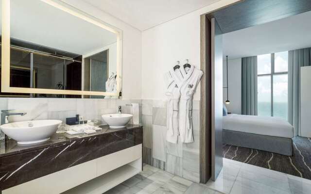 Th8 Palm Dubai Beach Resort, Vignette Collection, by IHG