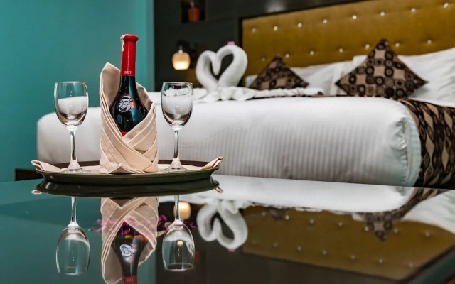 Siddhartha Hotel New Anand