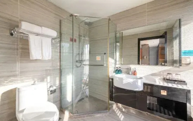 Shangjing Full Seasons Hotel