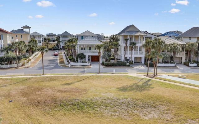 Magnolia House 305 2 Bedroom Condo by RedAwning