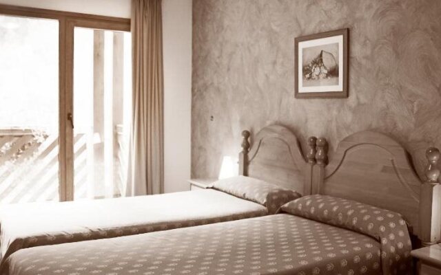 Apartaments Turistics Sant Roma