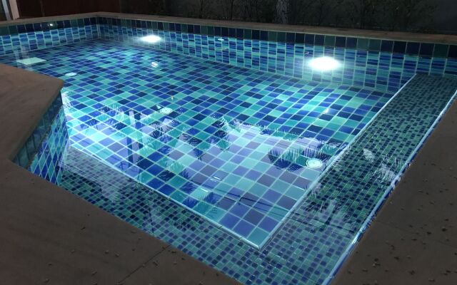 Trixie Pool Villa Ao Nang