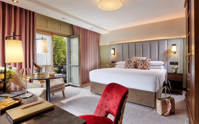 Westport Plaza Hotel