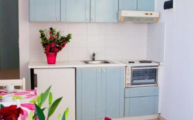 Galini Studios & Apartments
