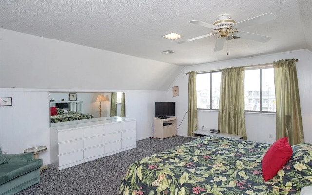 Pat-Ti-O by RedAwning