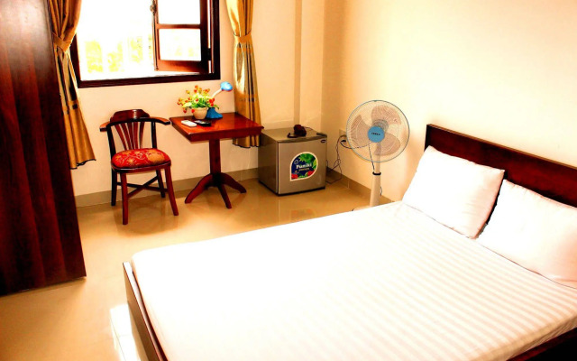 Phuong Binh Hotel