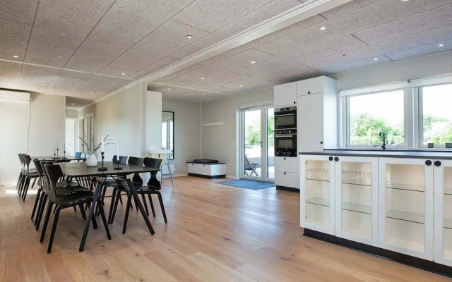 Luxurious Holiday Home in Jutland with Outdoor Hot Tub