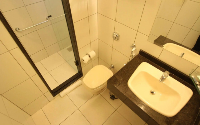 Hotel Confiance Batel