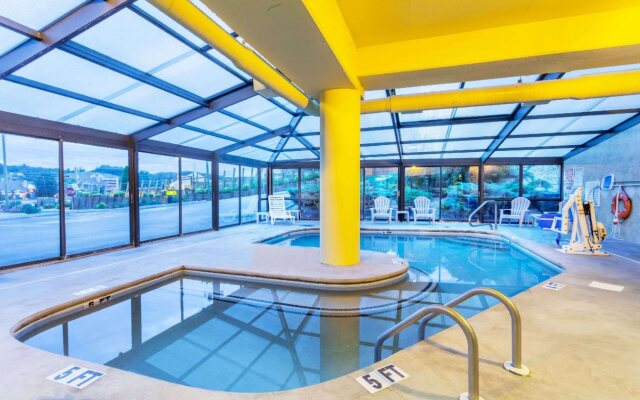 Отель Hotel LeBlanc