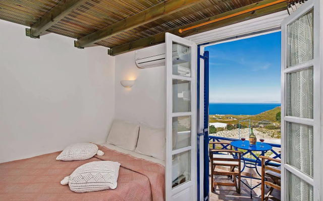 Villa Pezoula Santorini