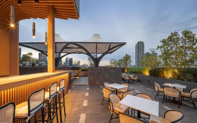 Ramada Plaza by Wyndham Bangkok Sukhumvit 48