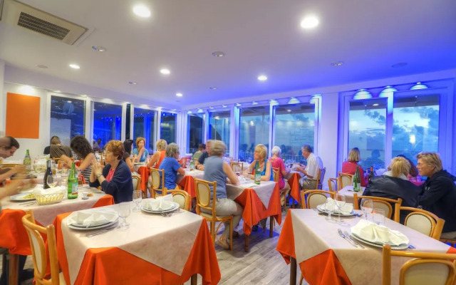 Room in B&B - Ischia With Breathtaking Views, Near Poseidon for 3
