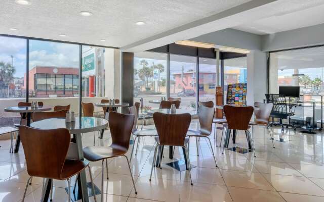 Quality Inn Daytona Beach Oceanfront