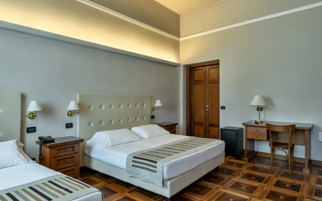 Hotel Antica Dimora , Mantegna Hotels