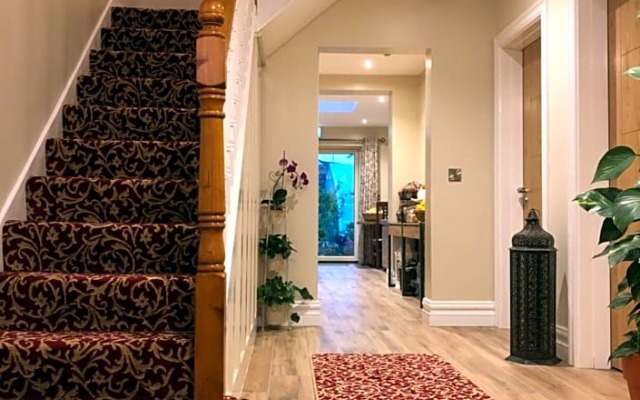 MapleHouse B&B