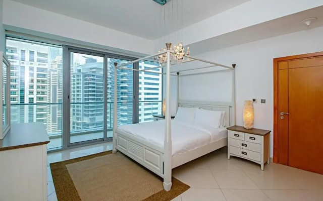R&H Trident Grand Residences
