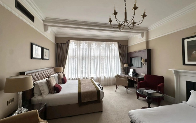 St Paul's Hotel