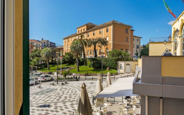 Spacious Apartment in Rapallo with Balcony