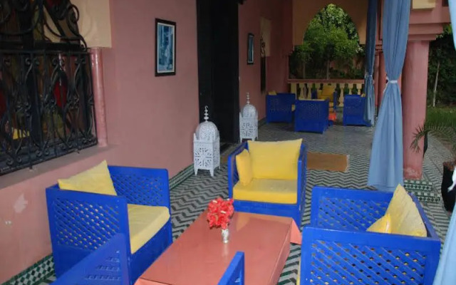 Villa Guest