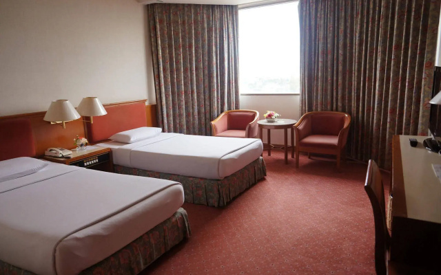 Siam Center Halal Hotel