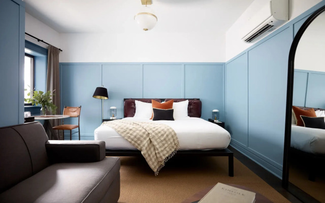 The Chicago Hotel Collection - Wrigleyville