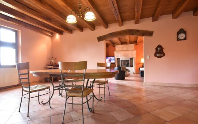 Luxurious Holiday Home in Domme with Swimming Pool