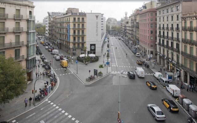 Amister Urban Apartments