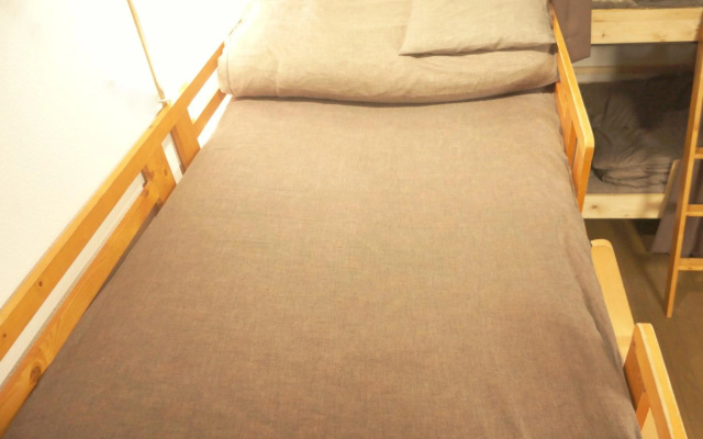 Osaka Tomato Hostel – Guest Rooms – Osaka