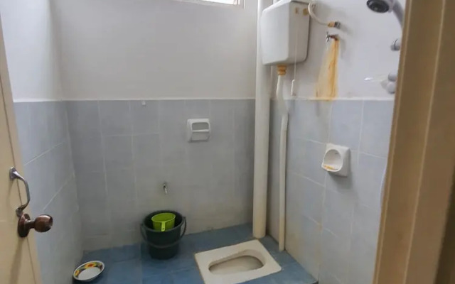 OYO 90109 Fire Fly East Hotel