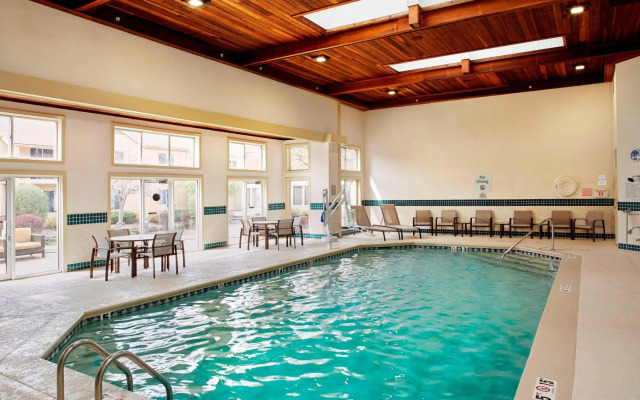 Courtyard by Marriott Lansing