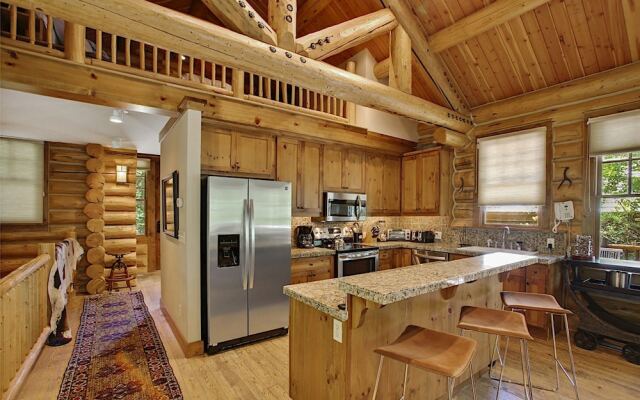 Abode at Moosehead Cabin