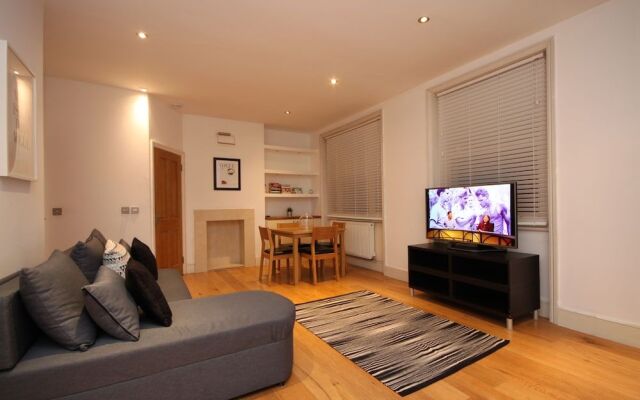 Cosy Studio Oxford Street Best Location
